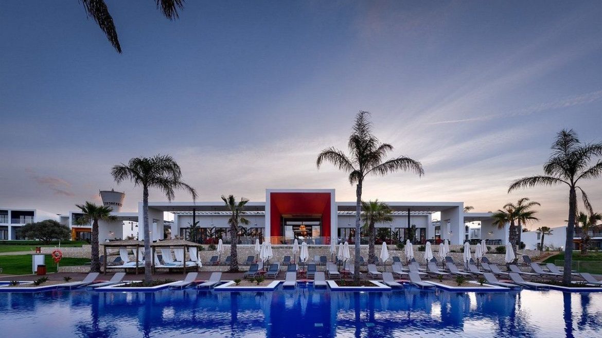 Hotel Algarve de 5 estrelas com tudo incluído vendido
